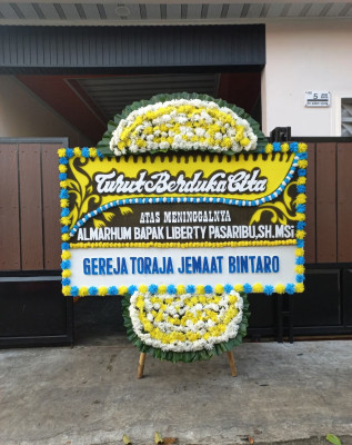 Papan Bunga Duka di Wonorejo